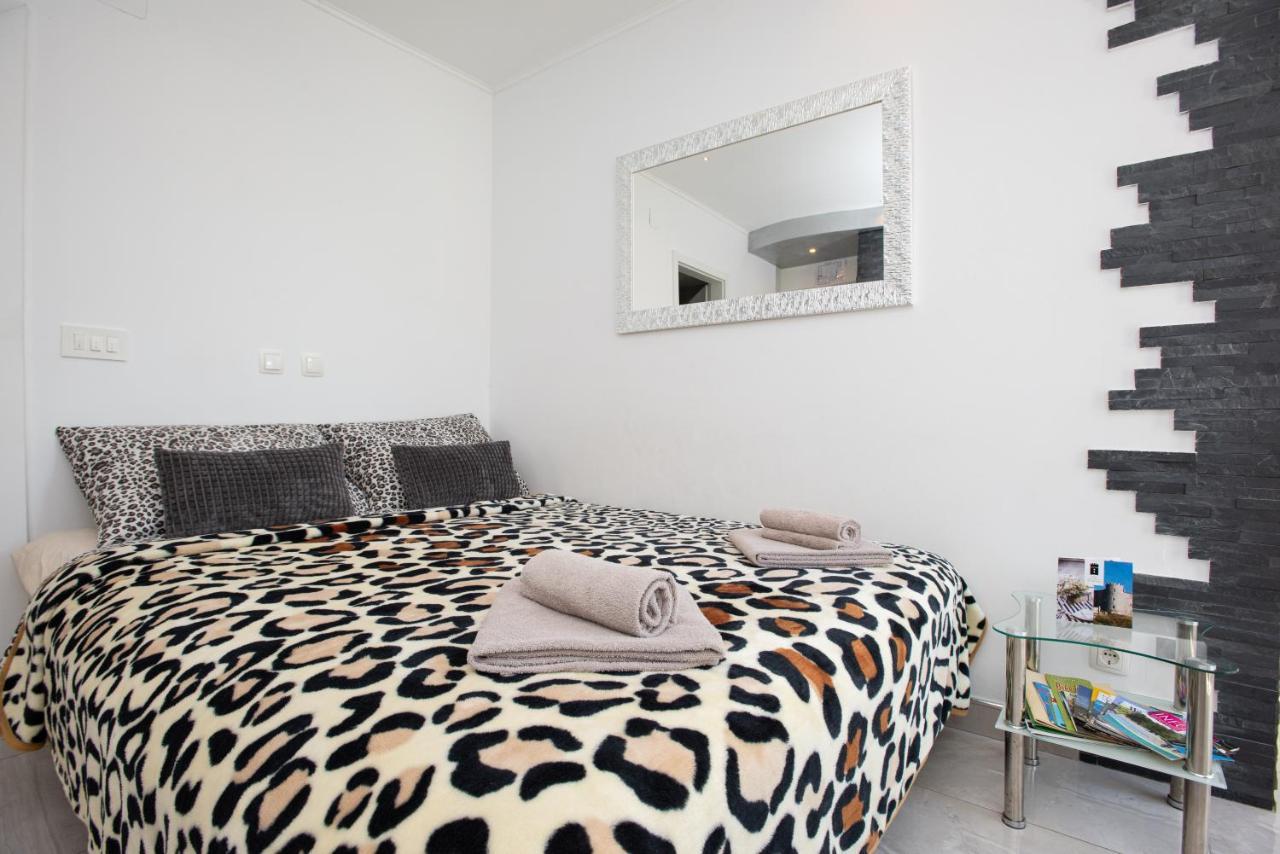 Apartments Viky Kraljevica Luaran gambar